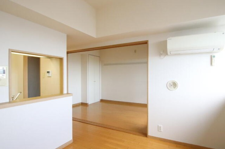 【居間・リビング】