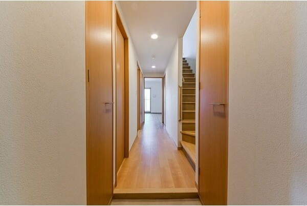 ドゥナーレ名駅西の玄関