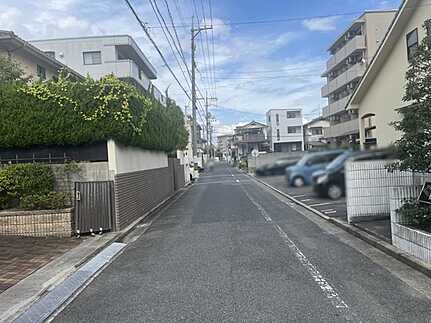 西区庚午北４丁目の前面道路含む現地写真