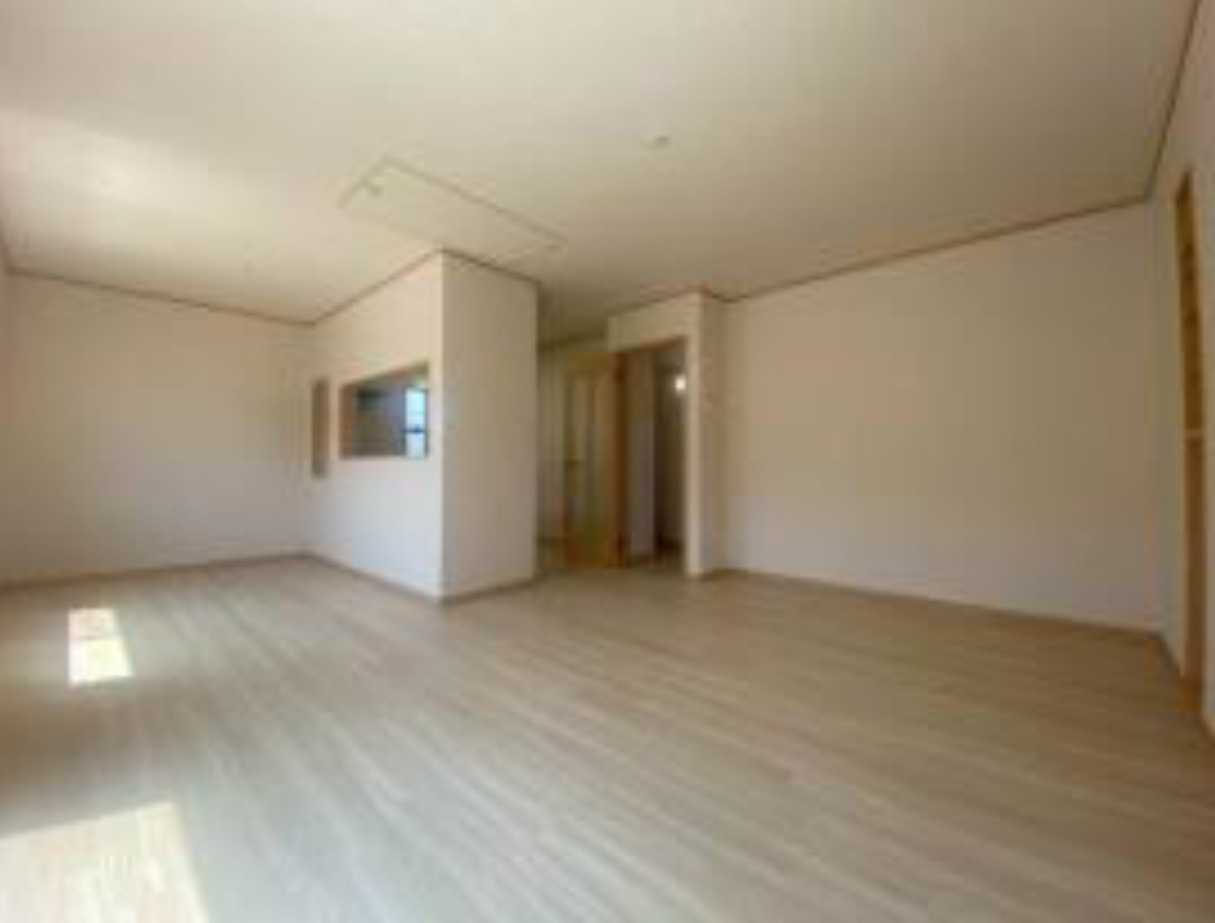 中古戸建　柏市塚崎の居間・リビング