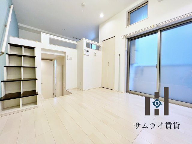 ハーモニーテラス烏森町Iの居間・リビング