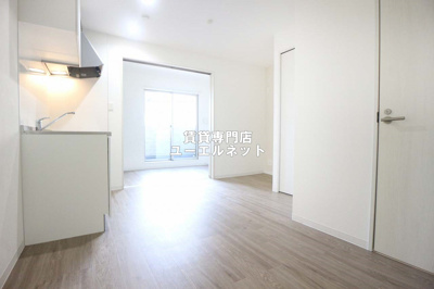 【居間・リビング】 | アート垂水町 | ゆったりとくつろげる、落ち着きのある居室空間です