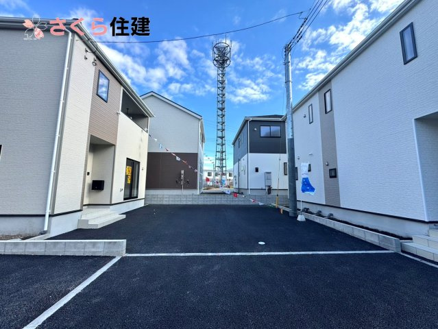 クレイドルガーデン　宇都宮市川田町第6　3号棟の駐車場|カースペース２～３台可能です。