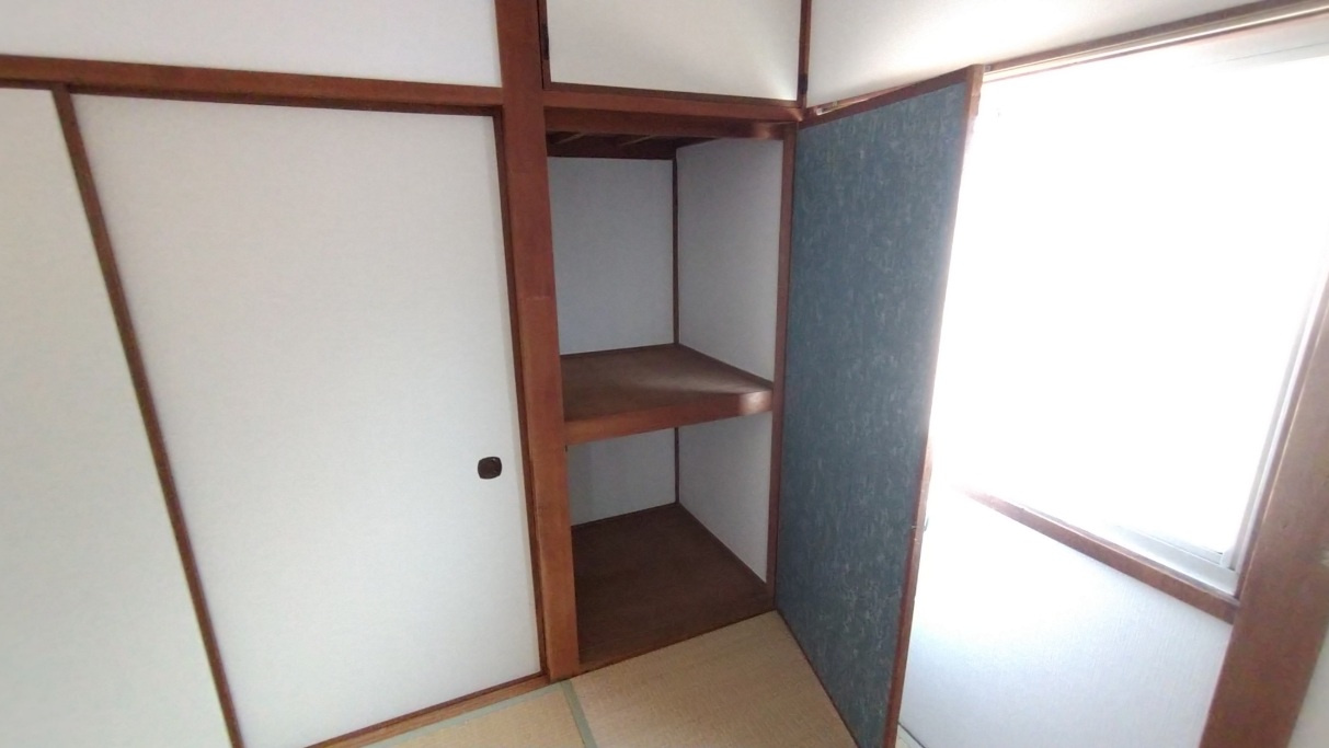 浜増文化の和室