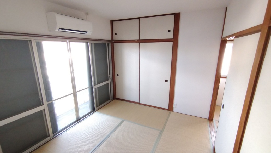 浜増文化の和室