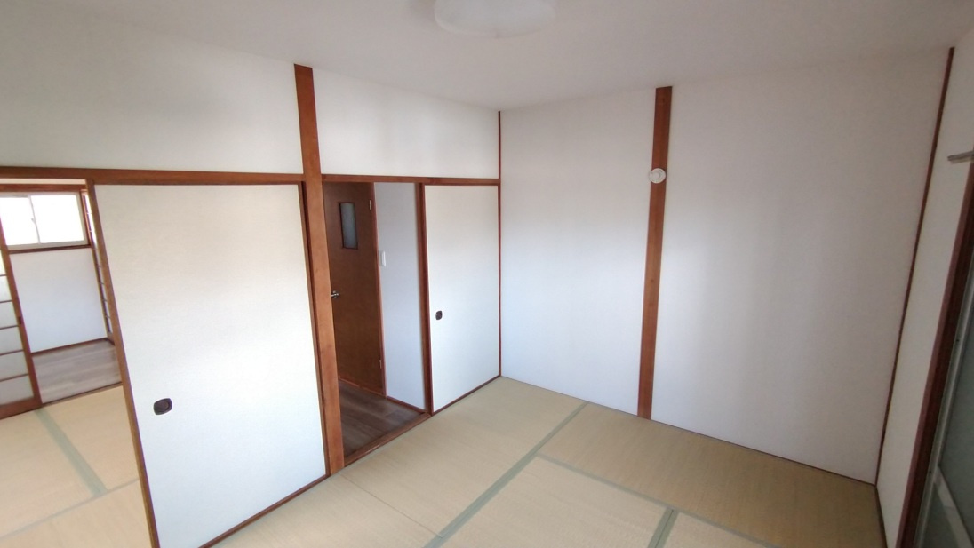 浜増文化の和室