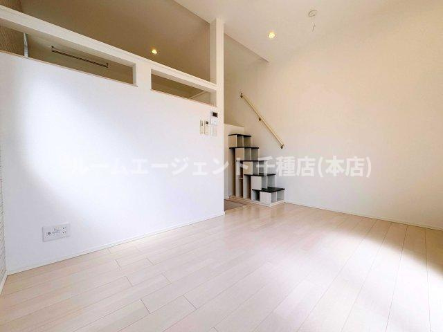 ハーモニーテラス平安通Ⅱの居間・リビング