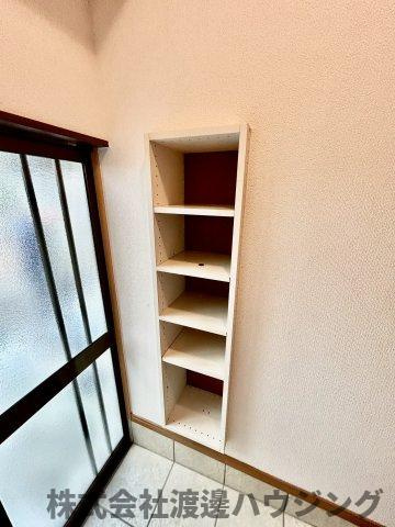 八雲北町平屋の収納|玄関収納付き