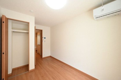 【寝室】 | エメロード江古田