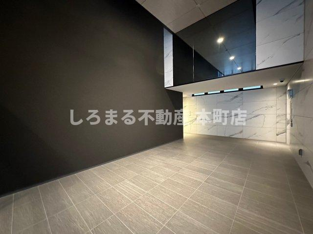 アーバネックス西本町のロビー