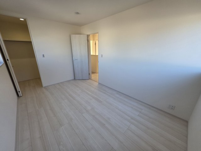 【洋室】 | リーブルガーデン．S　深谷上柴町西第５　 | １号棟現地２F洋室（2025年12月16日）撮影