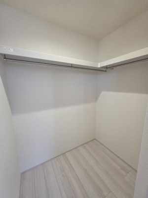 【収納】 | リーブルガーデン．S　深谷上柴町西第５　 | １号棟現地ＷＩＣ（2025年12月16日）撮影