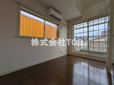 【内装】 | 杉並区松ノ木１丁目戸建 | 4帖