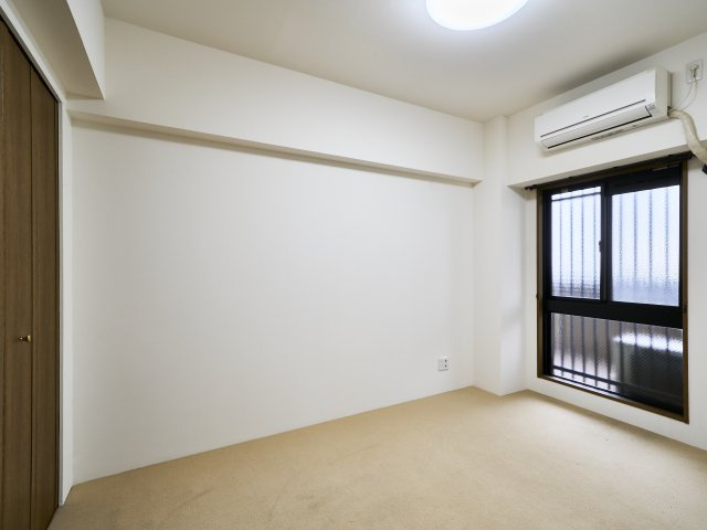 【洋室】 | シャトー小牧Ⅴ