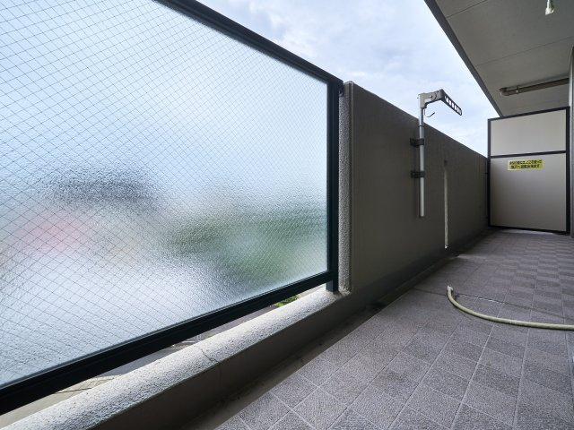【バルコニー】 | シャトー小牧Ⅴ