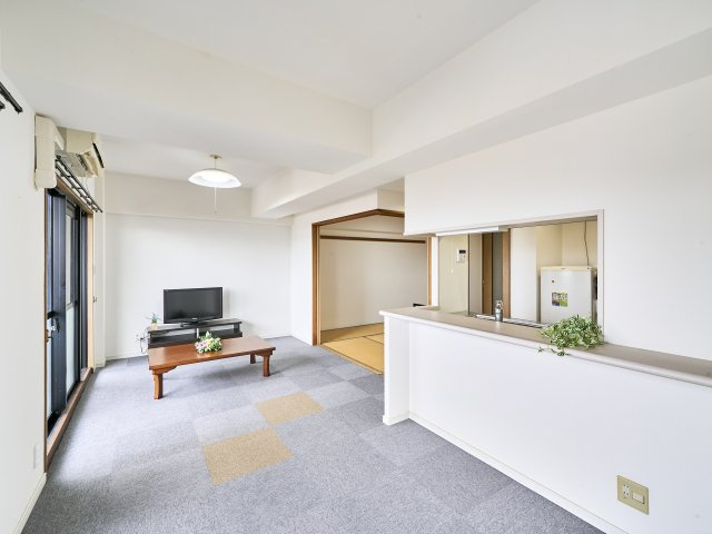 【居間・リビング】 | シャトー小牧Ⅴ