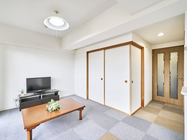 【居間・リビング】 | シャトー小牧Ⅴ