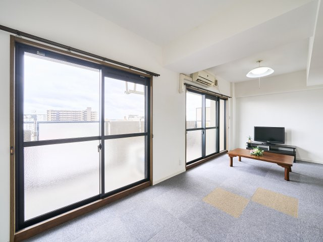 【居間・リビング】 | シャトー小牧Ⅴ