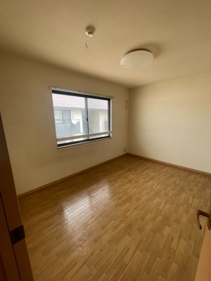 【寝室】 | ユートピア今保A