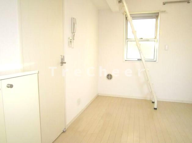 DRホームズ南千住の内装