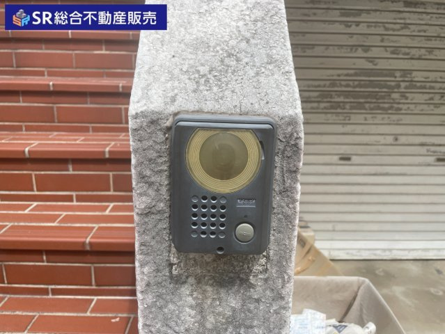 松原2丁目中古戸建の防犯設備|売主様居住中ですが、内覧は可能です！是非一度ご内覧下さいませ！