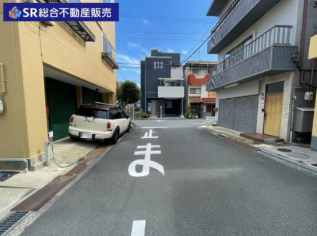 松原2丁目中古戸建の前面道路含む現地写真|リフォームローンも合わせて住宅ローンに組み込む事ができます！
まずは、ご相談下さいませ！