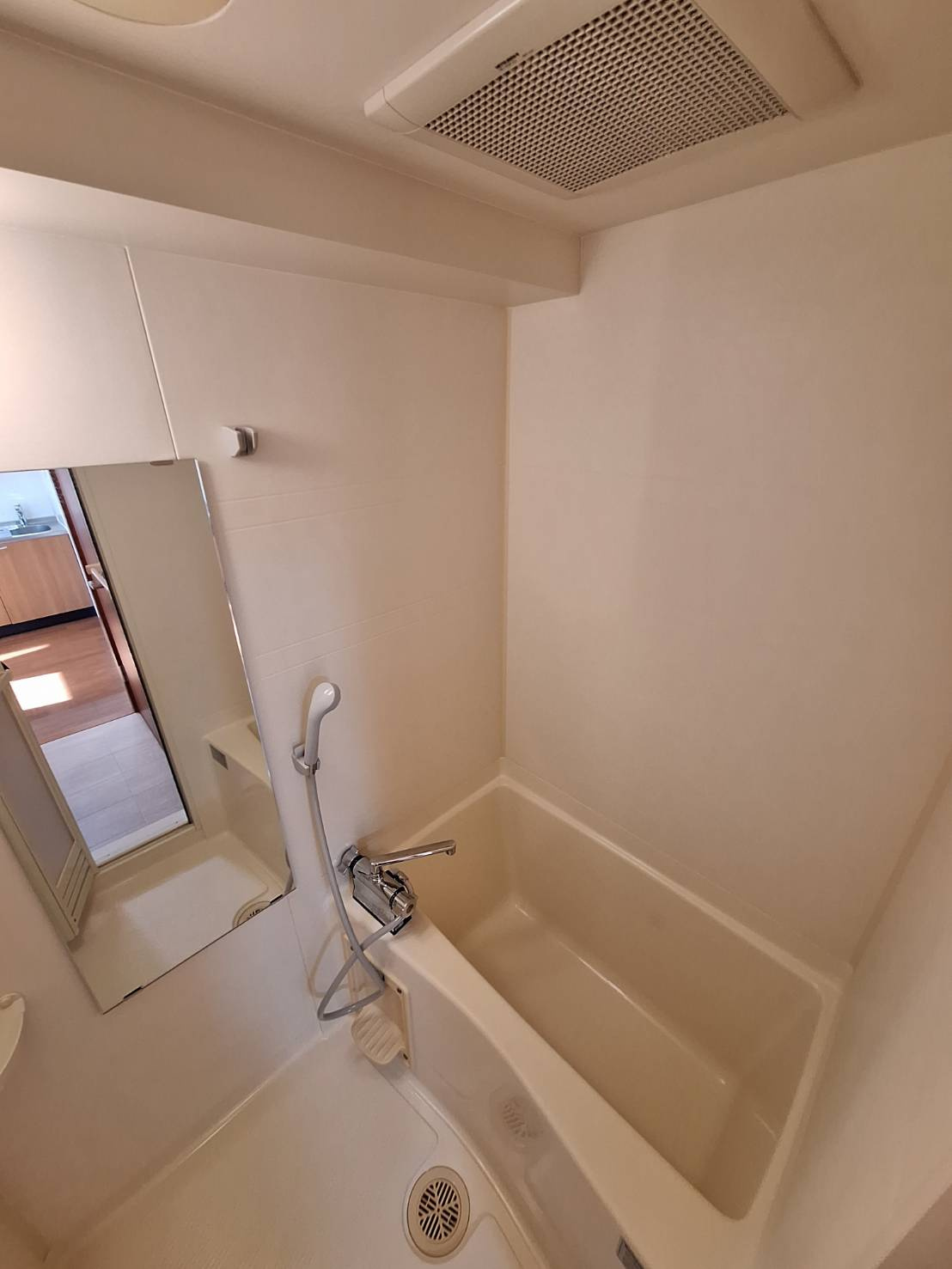 Ｋ．Ｔ．ビルのセキュリティ|オートロック・ＴＶモニタホン付のエントランス