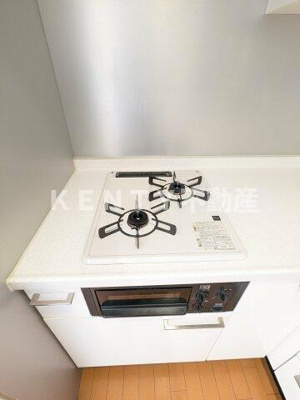 【キッチン】 | エムジー目黒駅前 | コンパクトなキッチンで掃除もラクラク