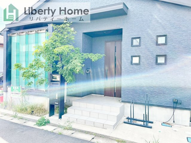 取手市青柳　中古戸建のエントランス