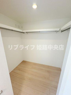 【居間・リビング】 | 岩端町戸建　2