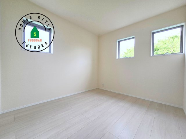 糸島市志摩サンセットロード第1-1棟（1号棟）の子供部屋|穏やかな光が差し込む室内には、穏やかな時間が流れます。