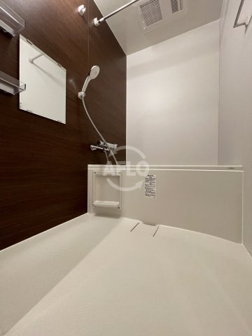 L.fino岸里WESTの浴室|L.fino岸里WEST(エル.フィーノキシノサトウェスト) 　浴室