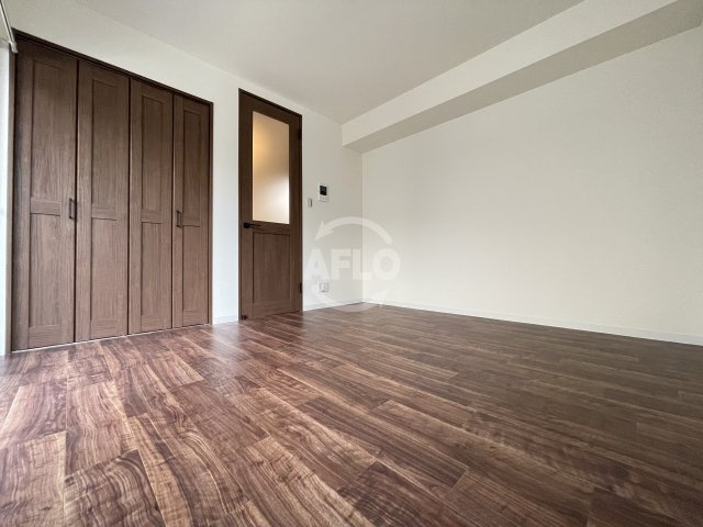 L.fino岸里WESTの居間・リビング|L.fino岸里WEST(エル.フィーノキシノサトウェスト) 　洋室