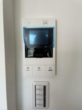 【セキュリティ】 | エルファーロ中野新橋 | モニター付きインターホンで防犯面も安心です！