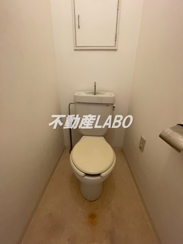 スリースター鶴町のトイレ