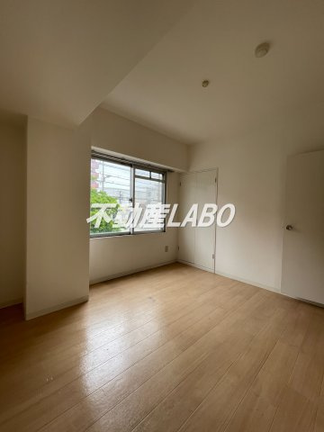 スリースター鶴町のその他