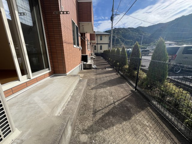 サンシャイン桜Ⅱの庭