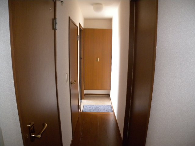 エルビエントの玄関