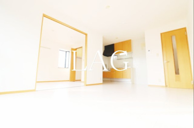 【居間・リビング】 | シャルマン | 洋室のお部屋です。