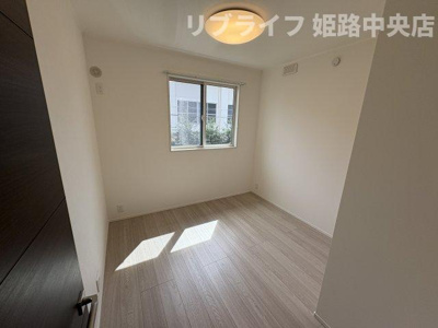 【居間・リビング】 | 岩端町戸建 3