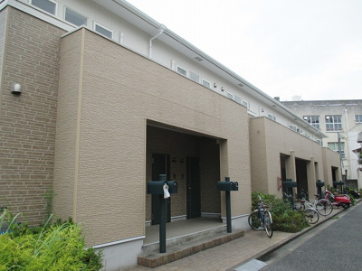 【エントランス】 | カーサヴェルデ（東淀川） | エントランスアプローチもおしゃれです