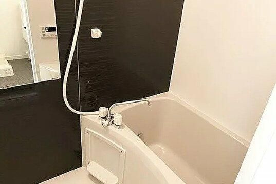 コンフォール駒込の浴室