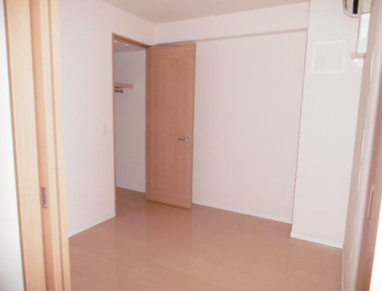 フューズ・コート175　オートロック　宅配BOX　高層階　　の内装