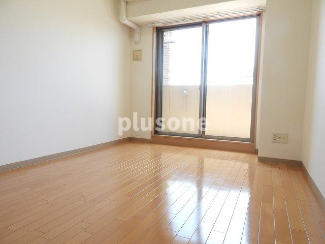 【居間・リビング】 | エステムコート梅田・天神橋リバーフロント | 選べる家電プランあり！！