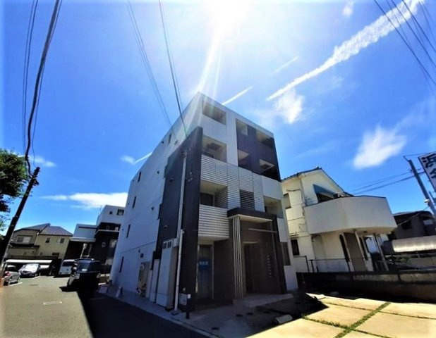 ロイヤルステイツ　アネックスの外観