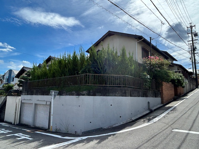 緑区神沢一丁目の前面道路含む現地写真