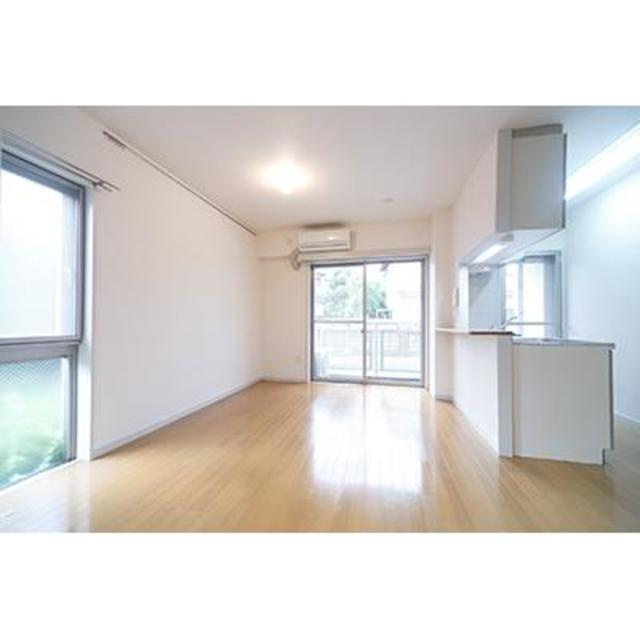 花仙ハイツの居間・リビング|※写真は同タイプ住戸です。