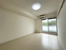 リブリ・コンフォースⅡの居間・リビング