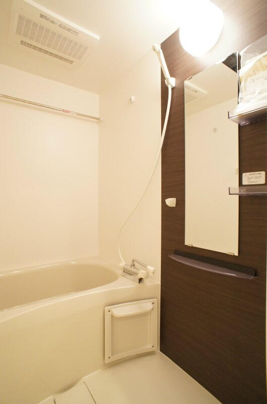 リブリ・ルピア湘南Ⅱの浴室