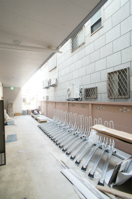 リブリ・アクシオンのその他